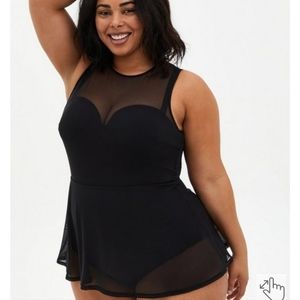 Torrid black mesh peplum swim 2D/DD